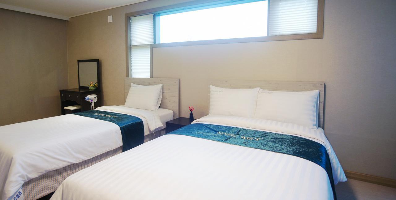 R&T Hotel Чеджу Екстериор снимка