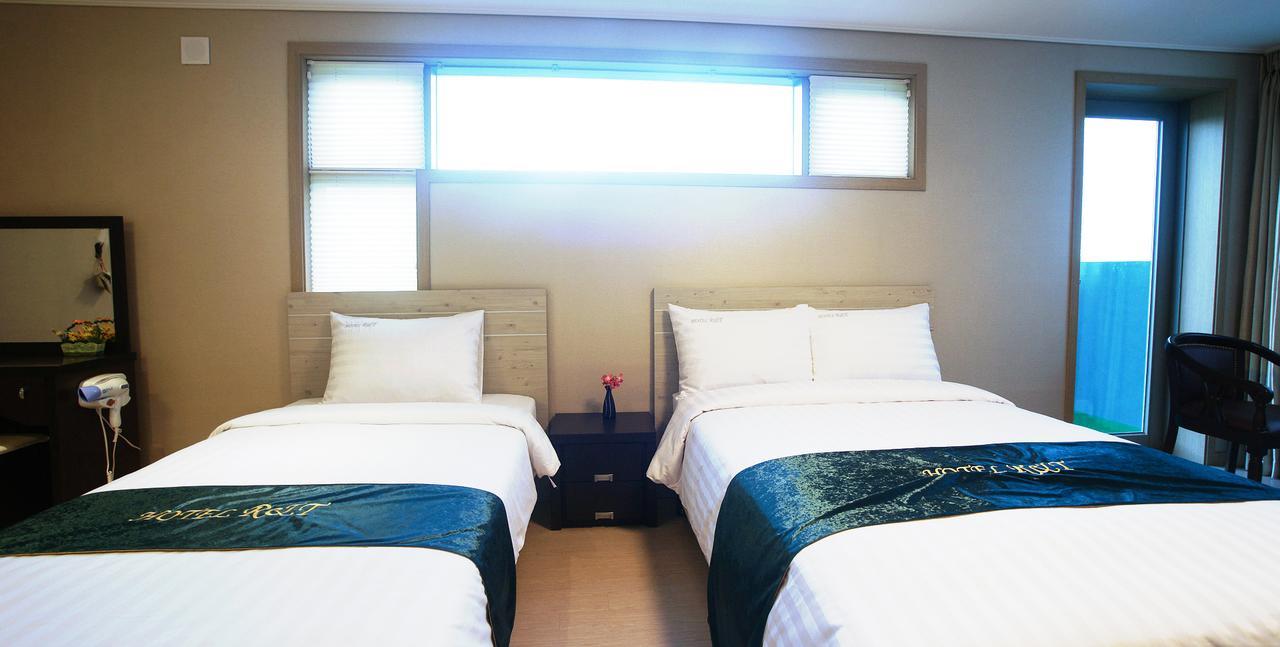R&T Hotel Чеджу Екстериор снимка